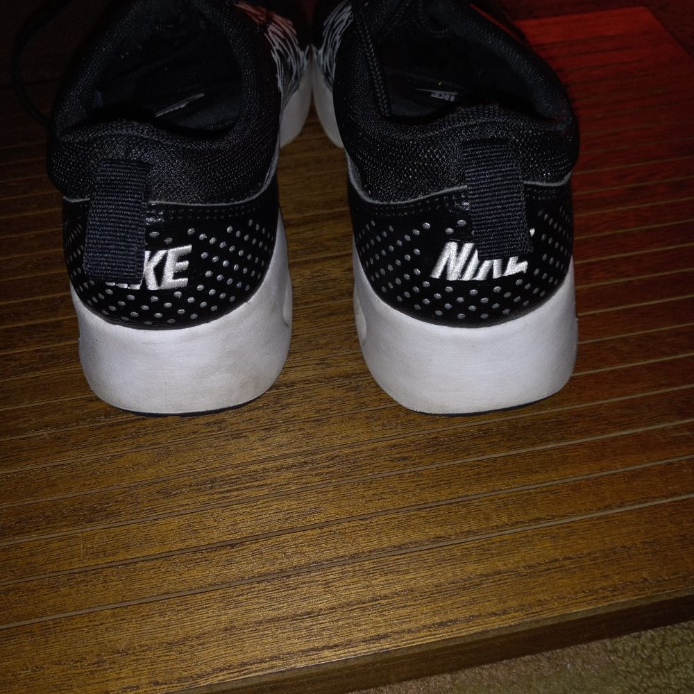 Nike Air Max Thea size 7 - Picture 4 of 5